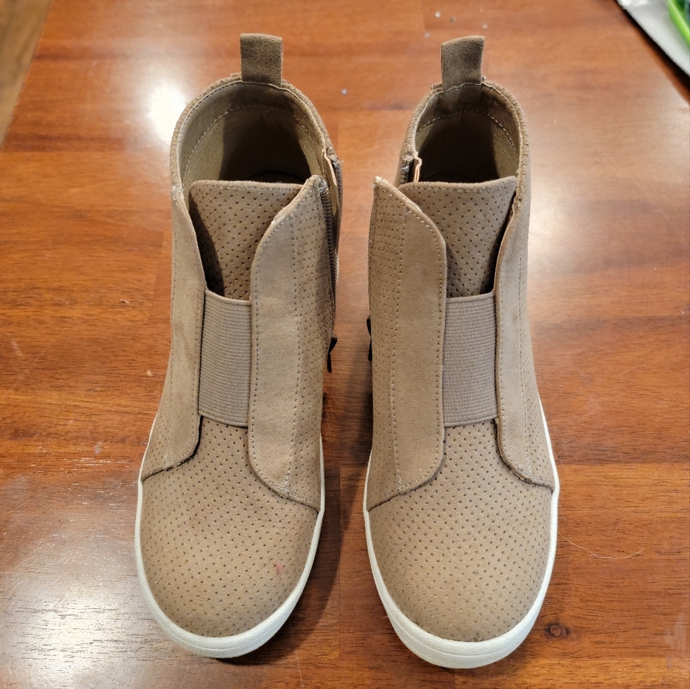 MIA Kids Brown Wedge Shoe